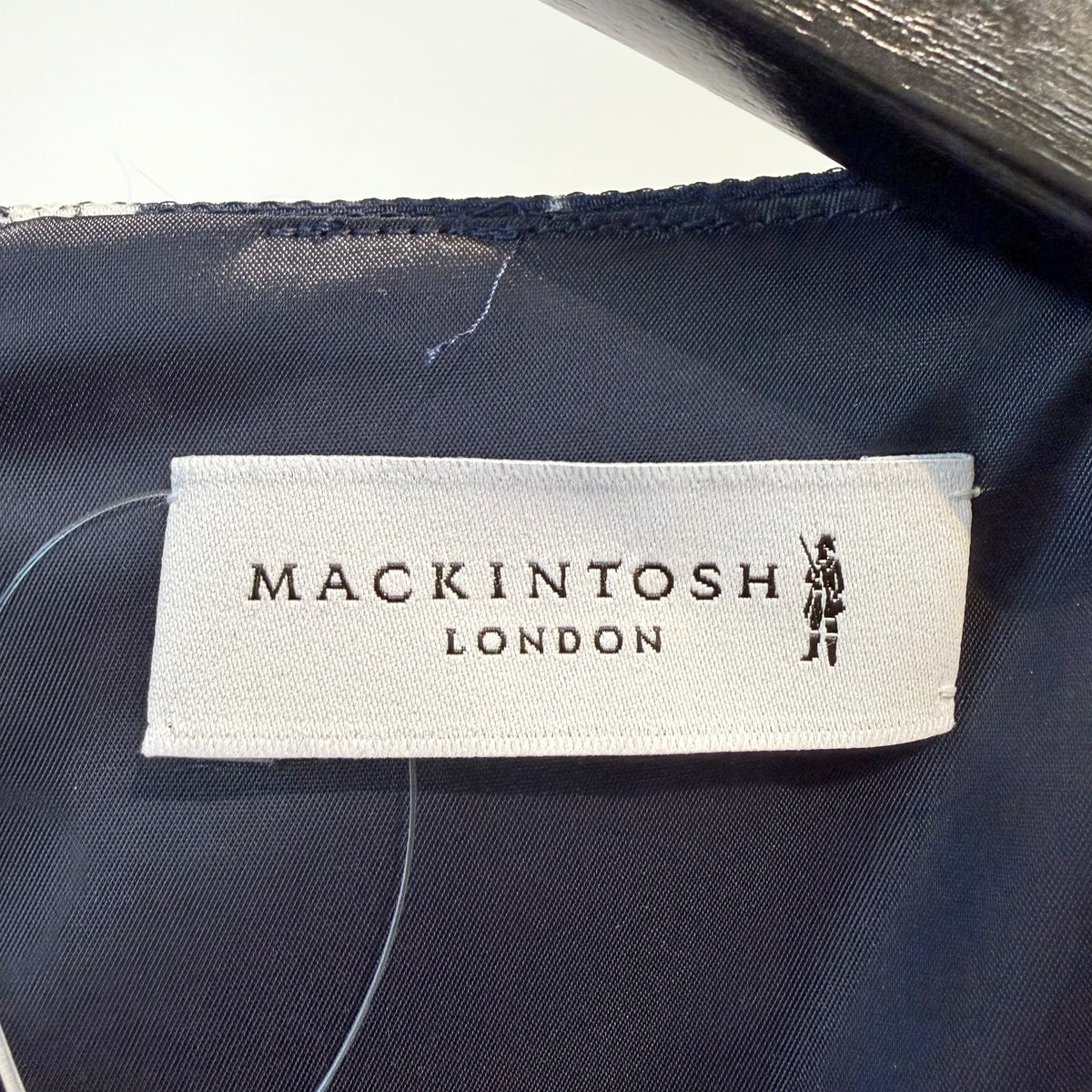 未使用品【定価5.6万】MACKINTOSH LONDON フラワープリント ワンピース ネイビー 38 日本製 レディース TT037