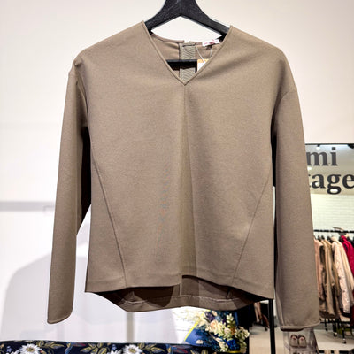 新品 タグ付き【定価17,600円】DRESSTERIOR ドレステリア Vネック 長袖プルオーバー ブラウン系 レディース トップス 36 S ストレッチ TT020
