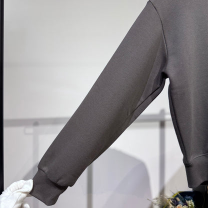 新品・タグ付き【定価9,900円】DRESSTERIOR ドレステリア MASON ビジューロゴ スウェット プルオーバー グレー系 サイズ38 M TT048