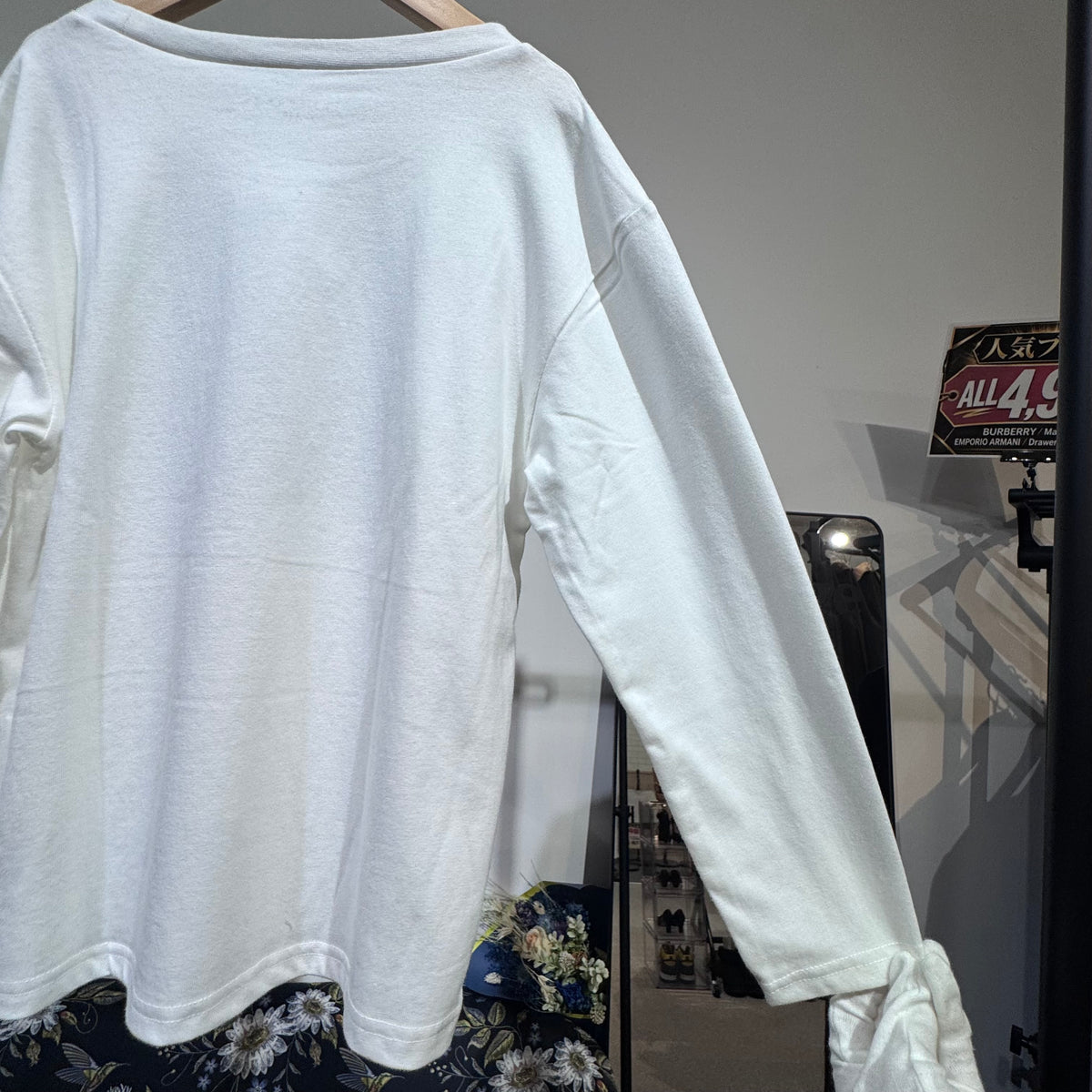 THE SHOP TK キッズ 長袖プリントTシャツ ホワイト 130cm 新品タグ付き TT060