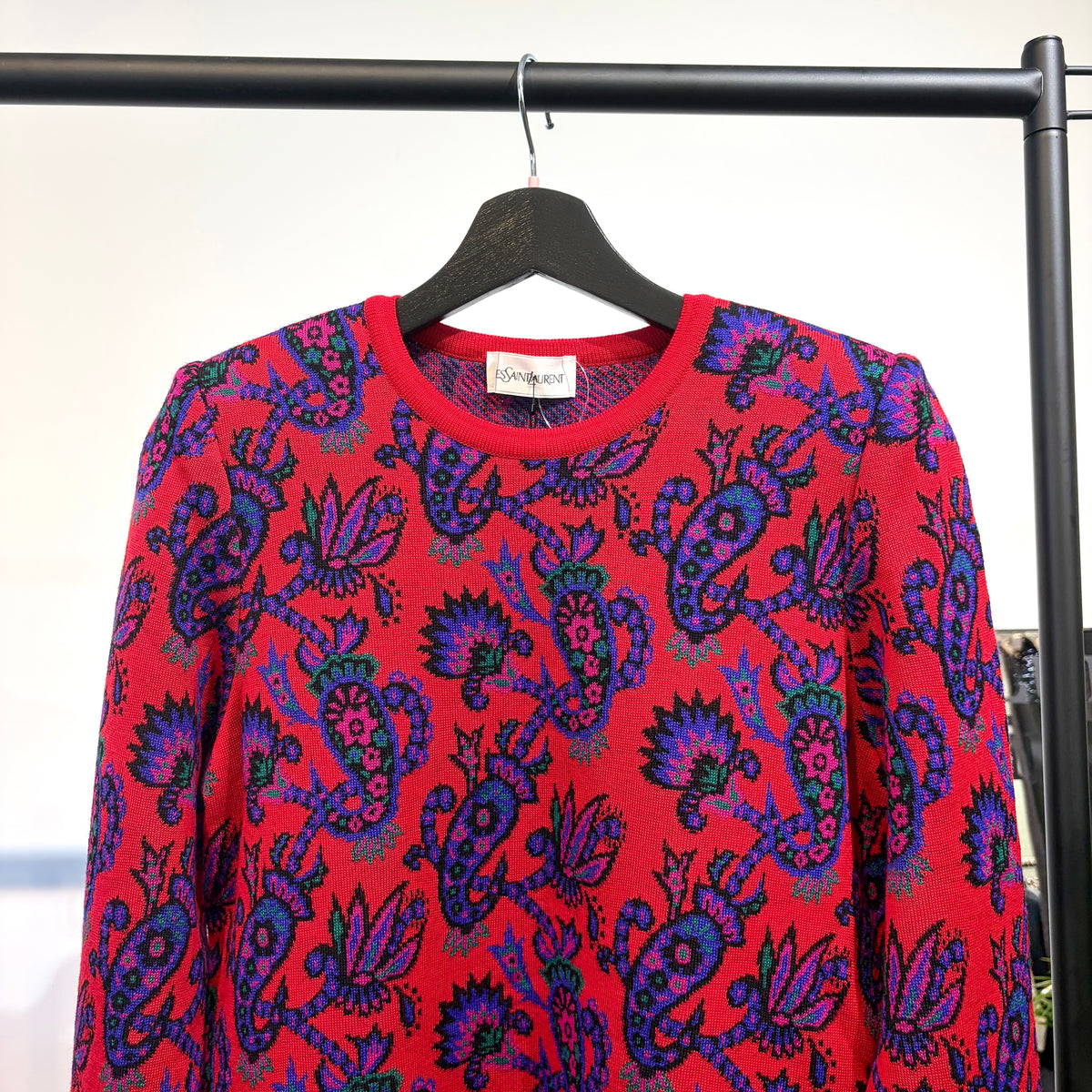 【未使用品】Yves Saint Laurent イヴ・サンローラン 総柄 ニット セーター レッド M ウール100％ 日本製 レディース TT033