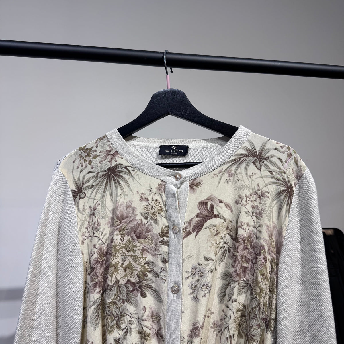 ETRO エトロ フラワープリント切替 カーディガン 長袖 ホワイト系 アイボリー系 レディース トップス L相当 TT052