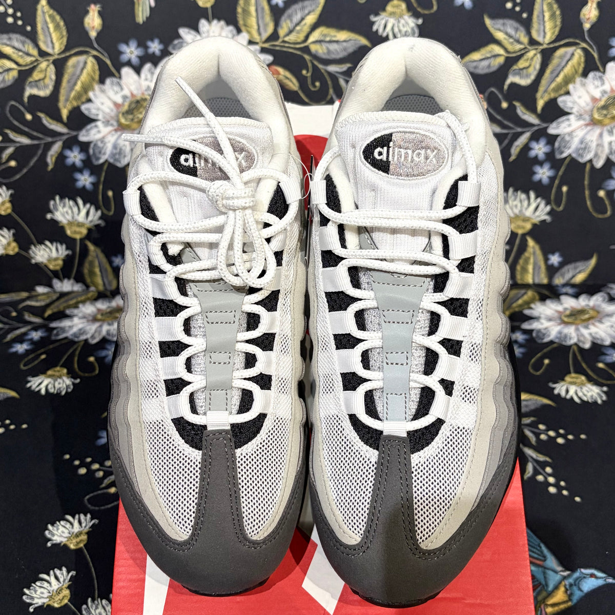 NIKE AIR MAX 95 BIG BUBBLE ナイキ エアマックス95 ホワイト グレー ブラック 25.0cm TT066