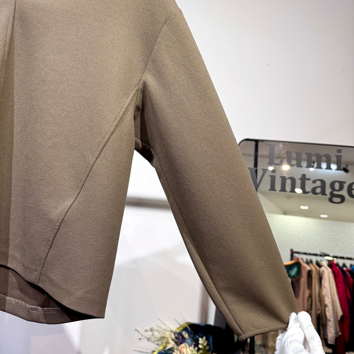 新品 タグ付き【定価17,600円】DRESSTERIOR ドレステリア Vネック 長袖プルオーバー ブラウン系 レディース トップス 36 S ストレッチ TT020