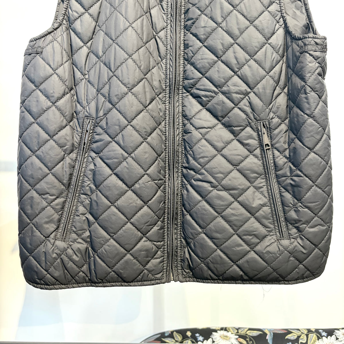 BURBERRY バーバリー キルティングベスト ブラック ネイビー メンズ S ポルトガル製 TT028