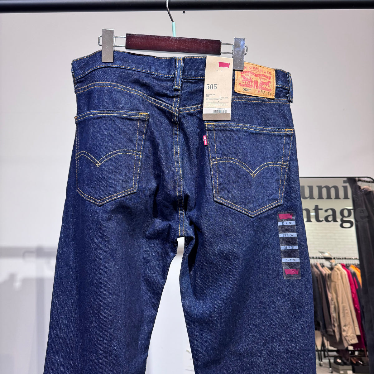 Levi’s 505 Regular Fit ストレートデニムパンツ インディゴ W33 L34 未使用品 TT063