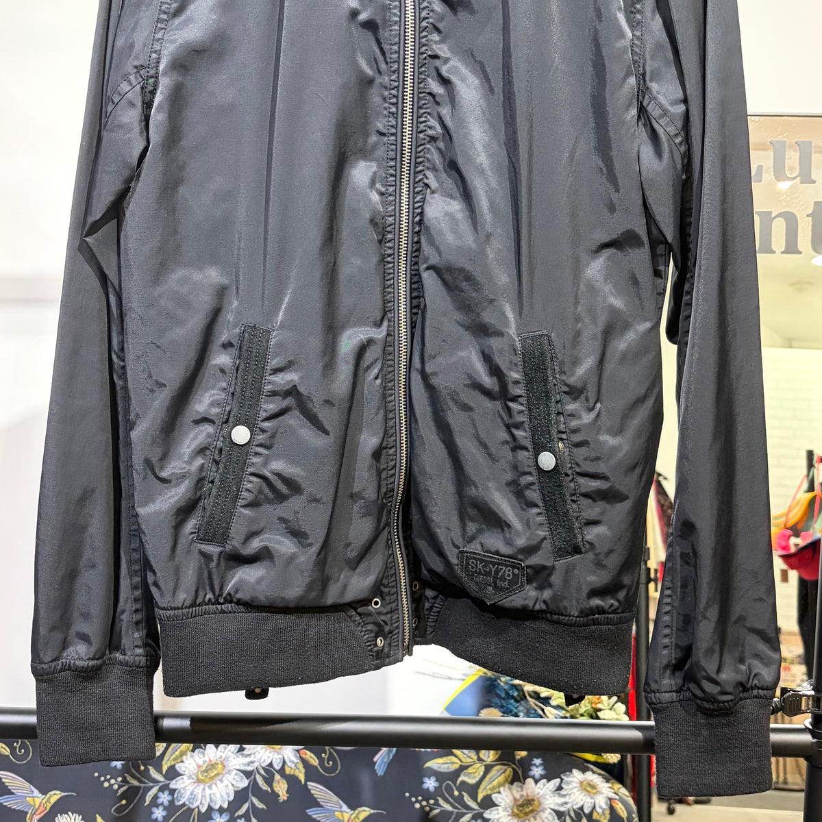 DIESEL ジップアップ ボンバージャケット ブラック グリーン裏地 SK-Y78 メンズ  TT077