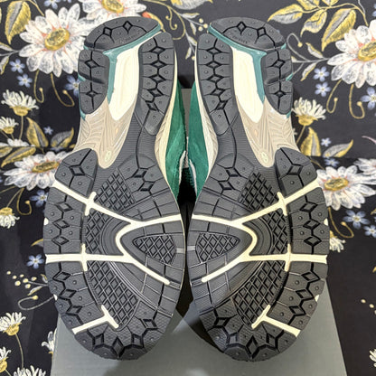 未使用品【定価19,800円】New Balance ニューバランス 2002R グリーン シューズ スニーカー 26.5cm 箱付き TT035