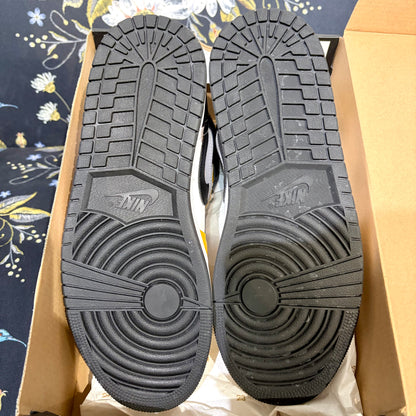 【未使用品 タグ付き】NIKE AIR JORDAN 1 MID ナイキ エアジョーダン1 ミッド イエローオーカー ブラック ホワイト 27cm TT045