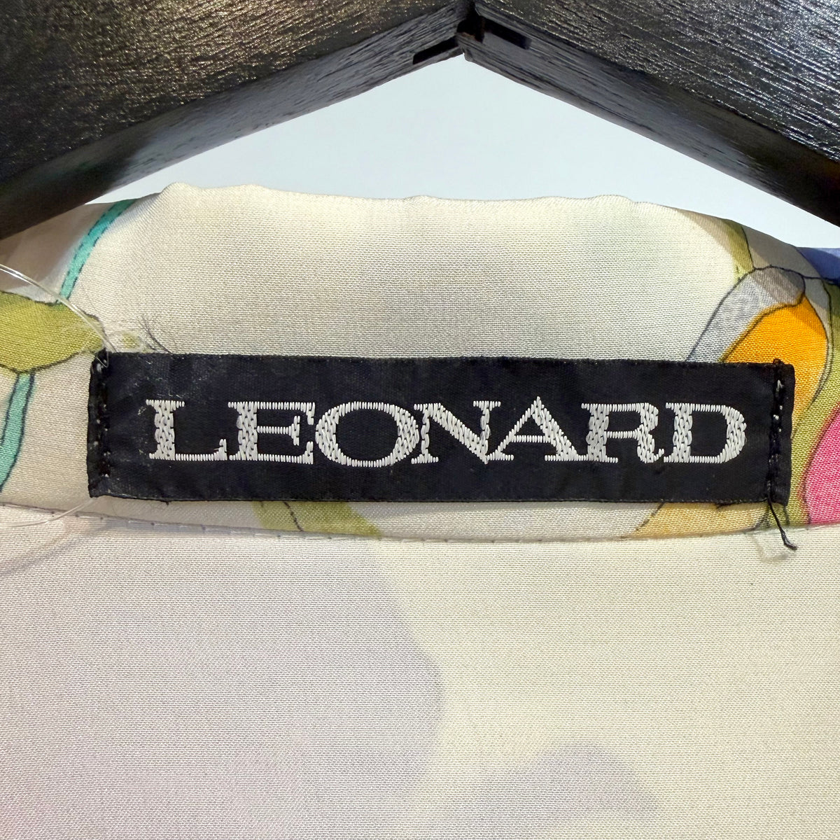 LEONARD レオナール シルク100％ フラワープリント ロングコート マルチカラー レディース TT027